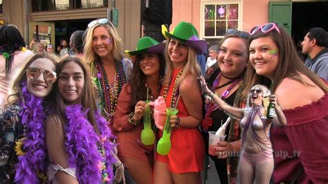 Mardi Gras Porn Videos with Wild Party Girls